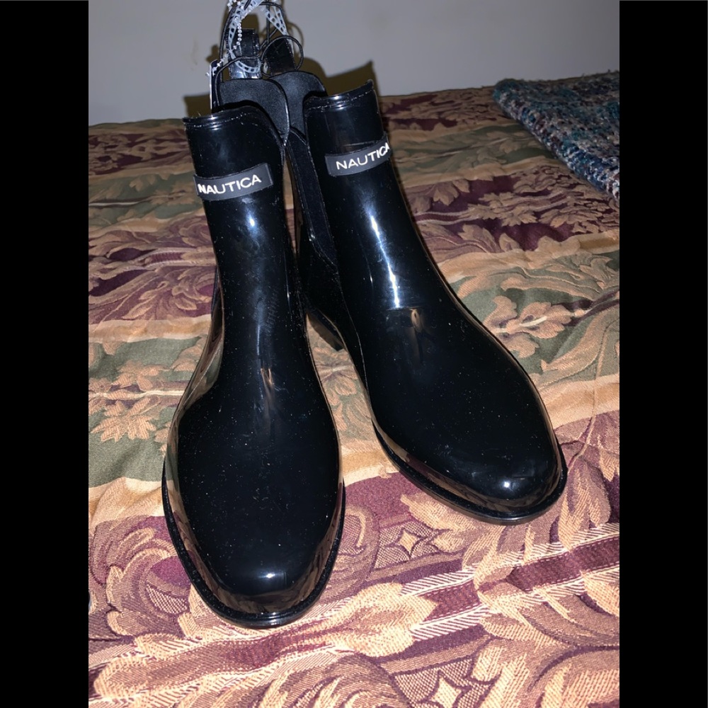 Nautica Black Shayna Ankle Boots, Size 8